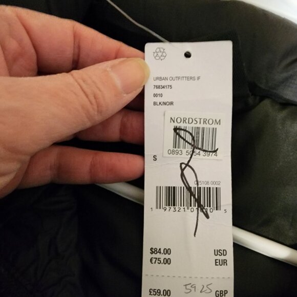 Urban Outfitters Iets Frans Men’s Quilted Puffer Vest NWT Black Small - Picture 7 of 11